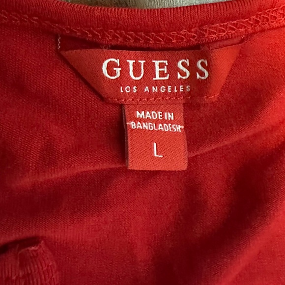 Guess Red Long Sleeve Women's Top EUC Size L - Picture 4 of 9